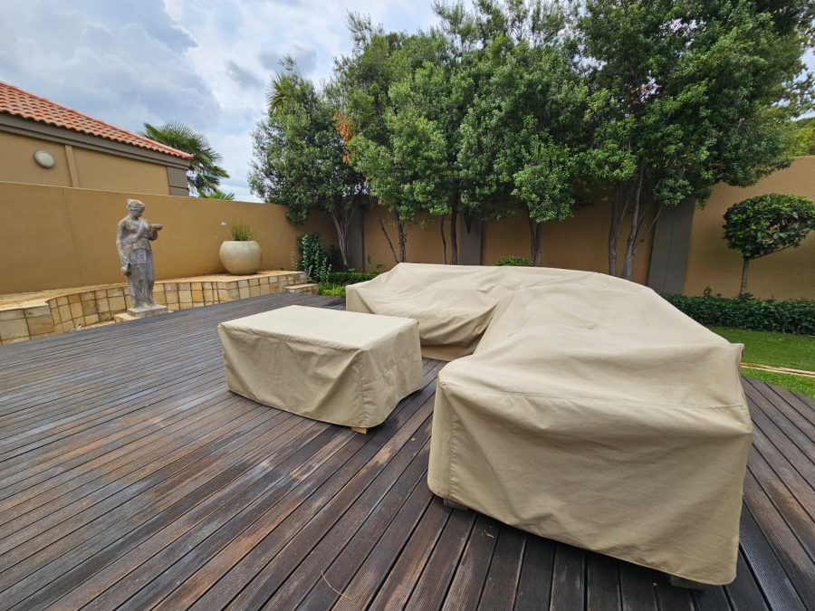 5 Bedroom Property for Sale in Jim Fouchepark Free State
